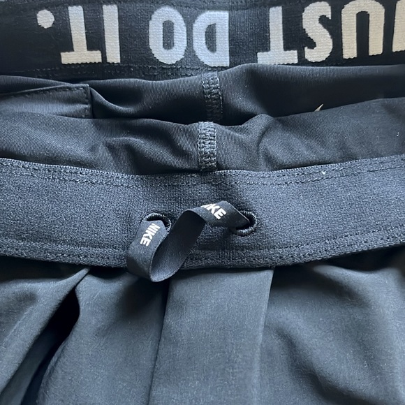 NIKE Dri-fit Running Shorts Women’s XS - Picture 6 of 6